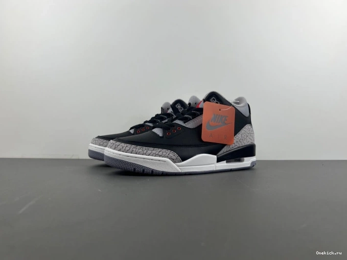 One Kick DN3707-010 Black Cement Air Jordan 3 0806